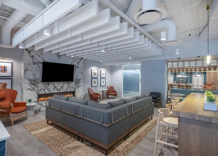 Hotel Chicago O'hare - By Ihg 3*
