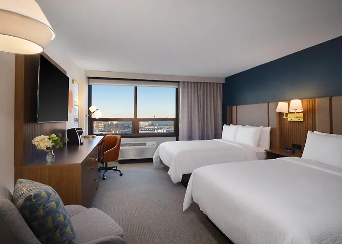 Chicago O'hare - By Ihg Hotel 3*
